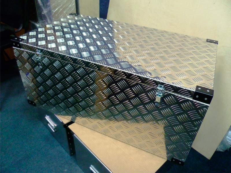 Рифленый алюминиевый лист Квинтет 3,0х1500х3000 мм АМГ2Н2