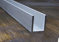 Анодированный алюминиевый швеллер 10х10х10х1,5 мм